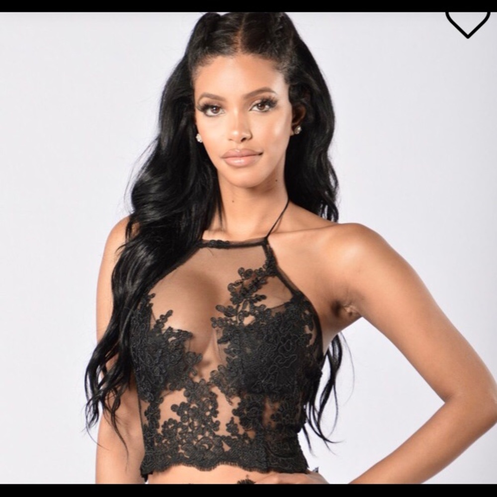 Fashion nova lace top